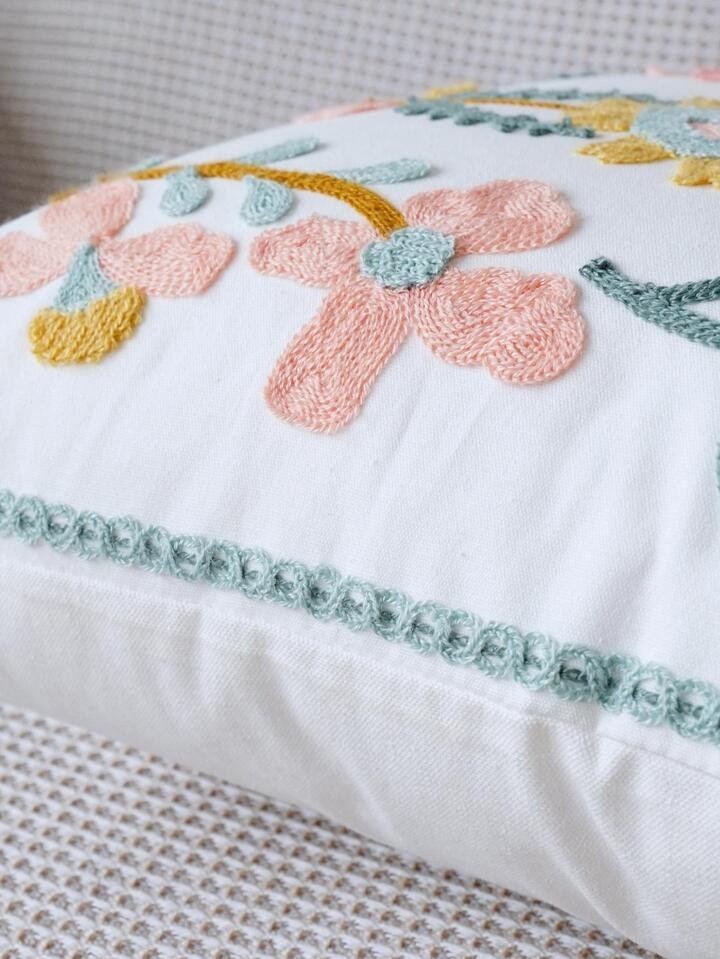 Embroidered Floral Lizard Pillowcase